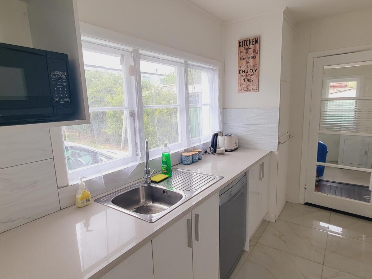 Auckland Sylvia Park Mall Villa Екстериор снимка