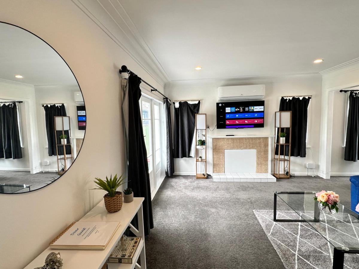 Auckland Sylvia Park Mall Villa Екстериор снимка